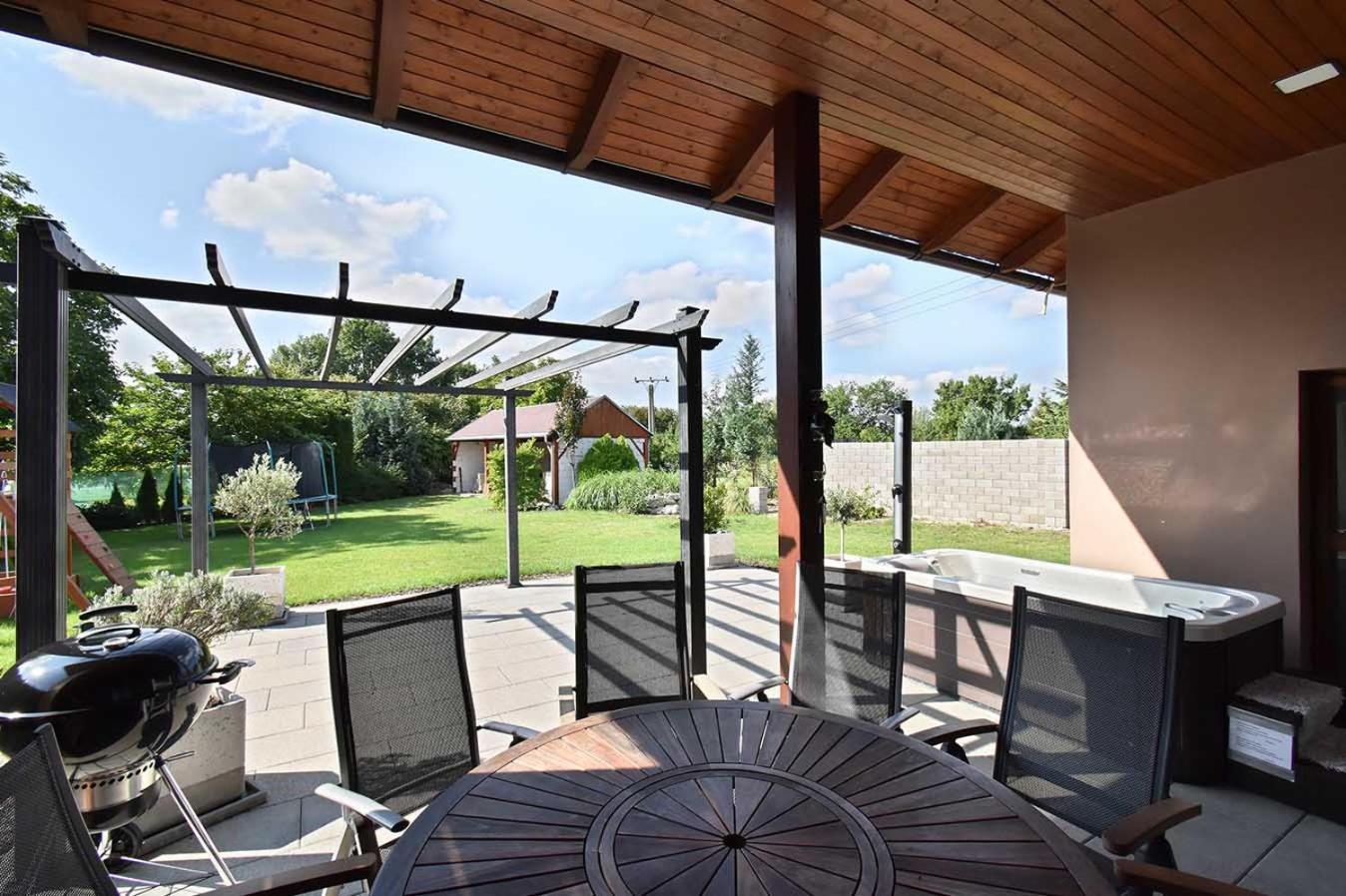 Valentyna Holiday home